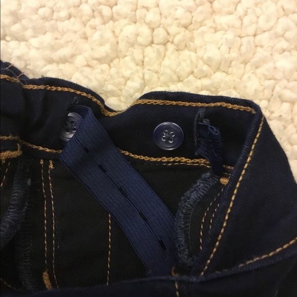 Old Navy skinny jeans - Picture 6 of 6